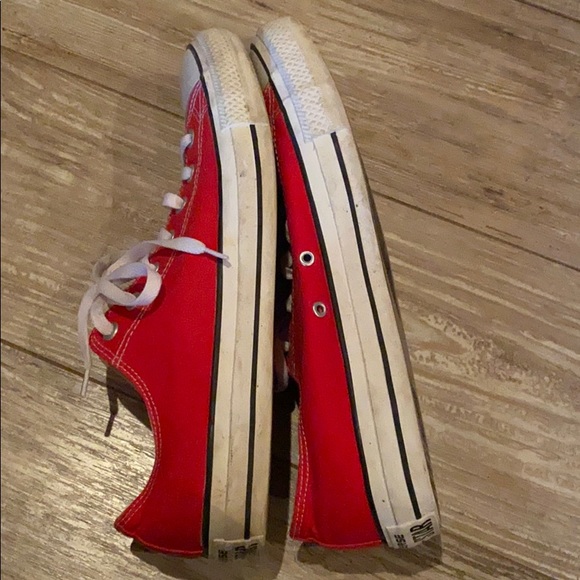 Men’s Red All Star Converse - Picture 3 of 4
